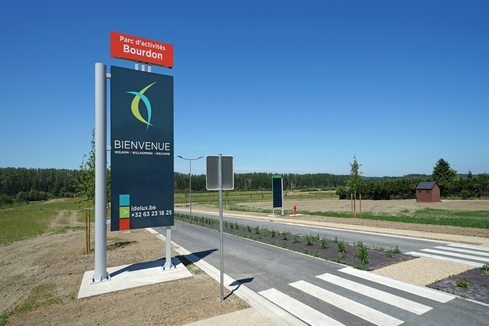 Entrée du parc économique IDELUX de Bourdon