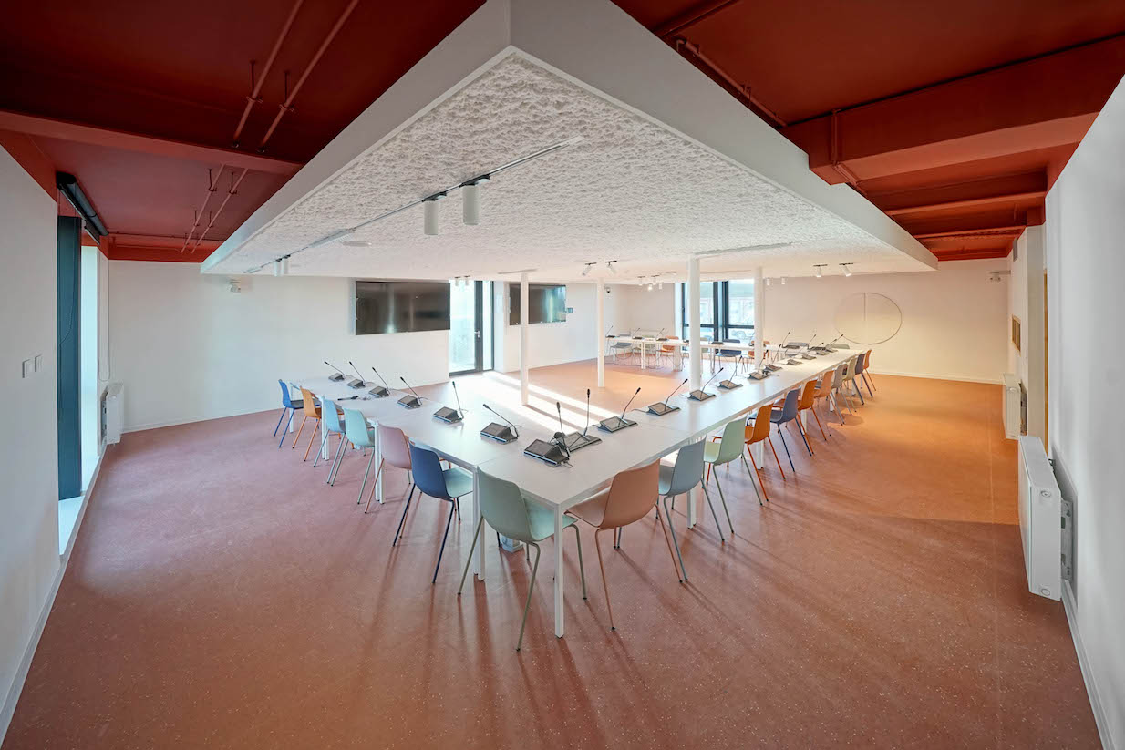 Wallonia US Gate, un centre d'entreprises qui offre 450 m² de bureaux à la location - Bastogne