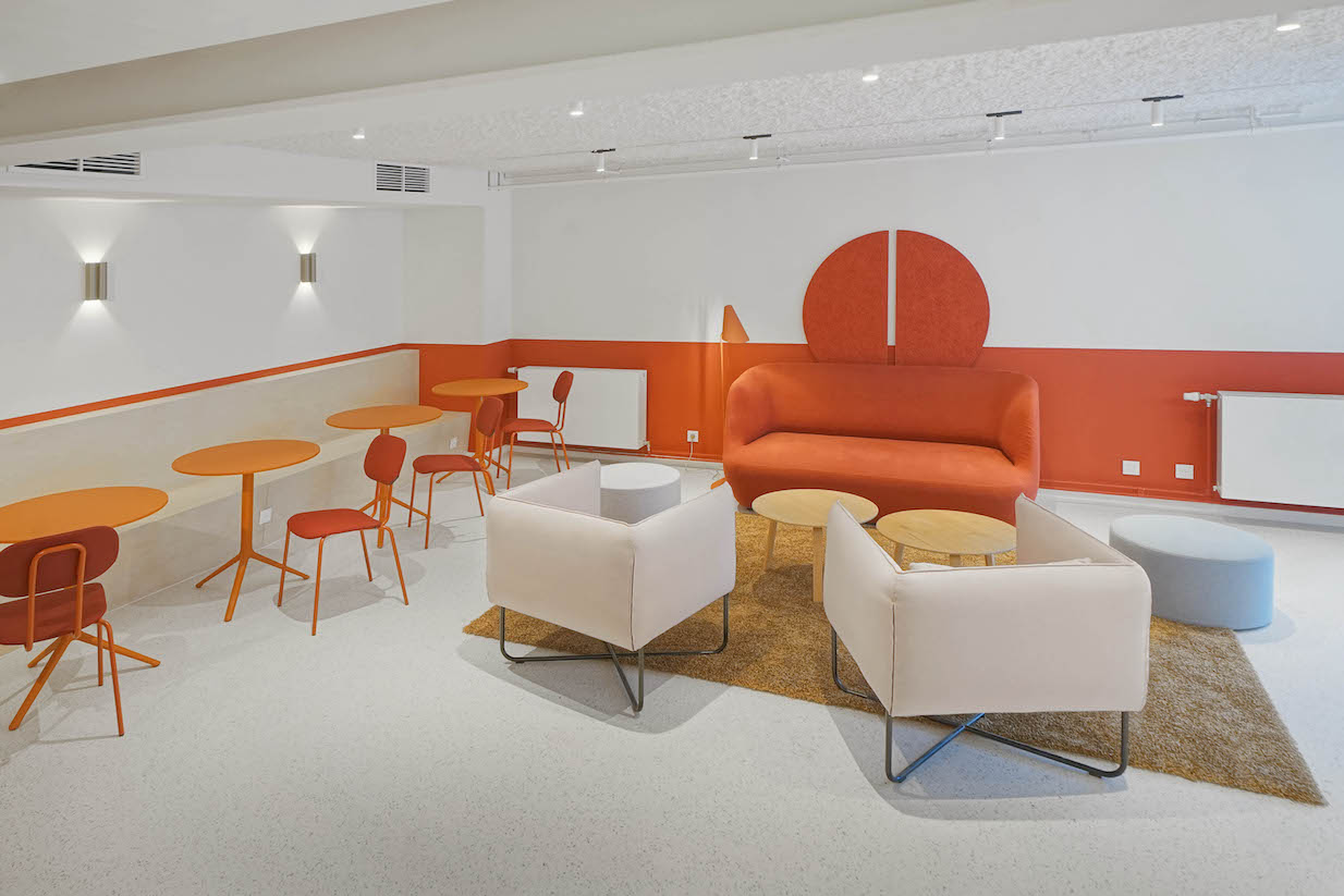 Wallonia US Gate, un centre d'entreprises qui offre 450 m² de bureaux à la location - Bastogne