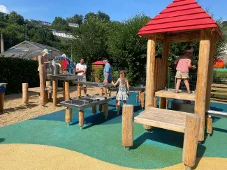 Houtopia inaugure son nouveau parcours aquatique