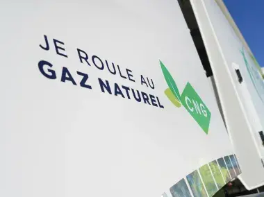 Camion IDELUX Environnement roulant au CNG