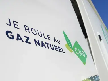 Camion IDELUX Environnement roulant au CNG