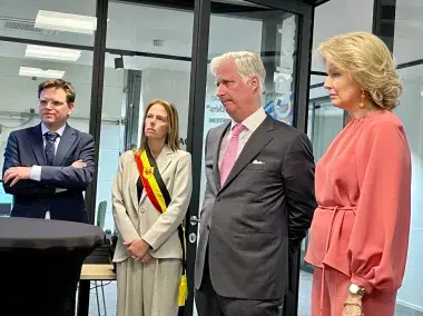 Visite royale au Centre Cybersécurité d'IDELUX